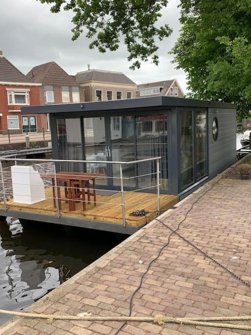 Unique New Houseboat Moored 4 Διαμέρισμα Zwartsluis Εξωτερικό φωτογραφία